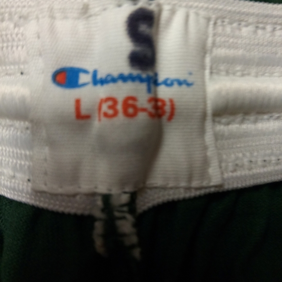 Men's Champion Gym Shorts - Picture 2 of 4